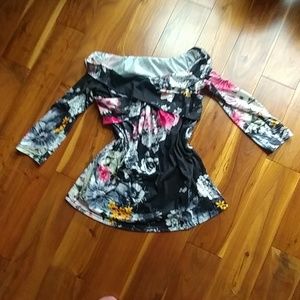 Black off shoulder Top